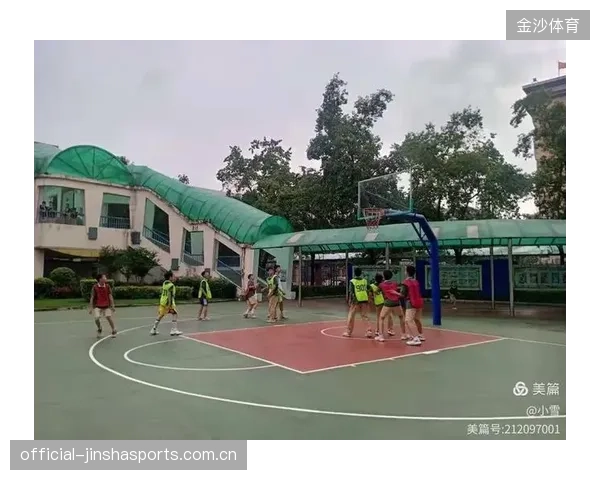 青岛篮球季：顶级赛事的精彩加速器——如何让球迷在赛场上感受职业篮球的无限魅力？